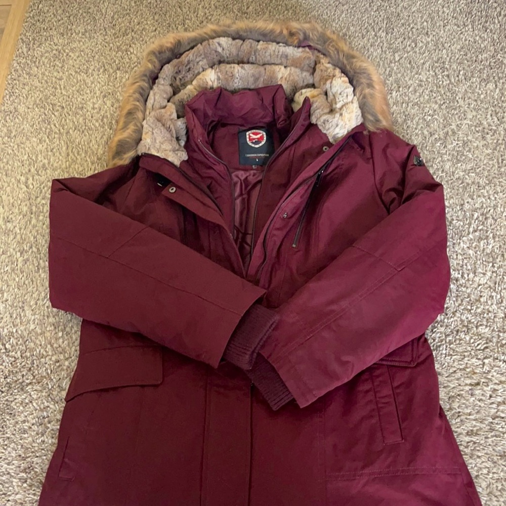 1 Madison Expedition size L coat